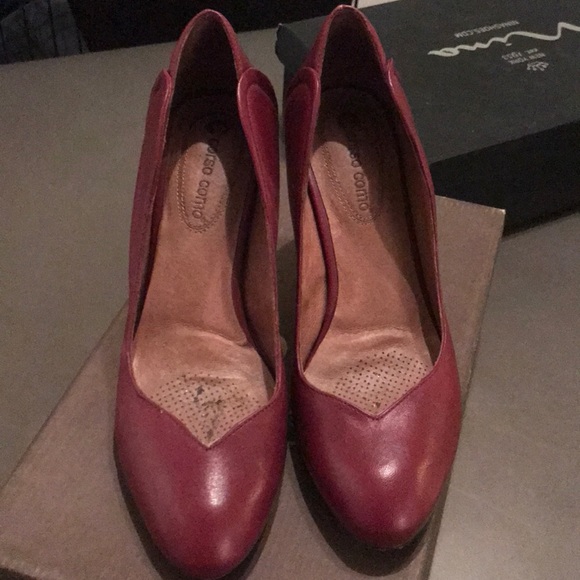Red Corso Como Pumps - Picture 2 of 6